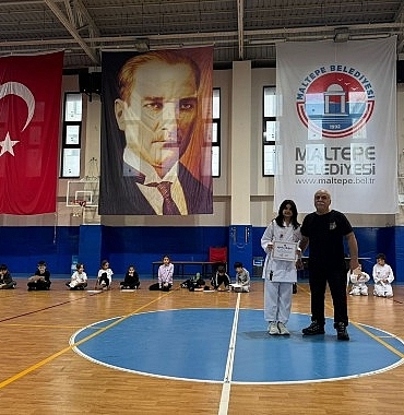 maltepe-belediyesi-karate-kursu-tamamlandi.jpg