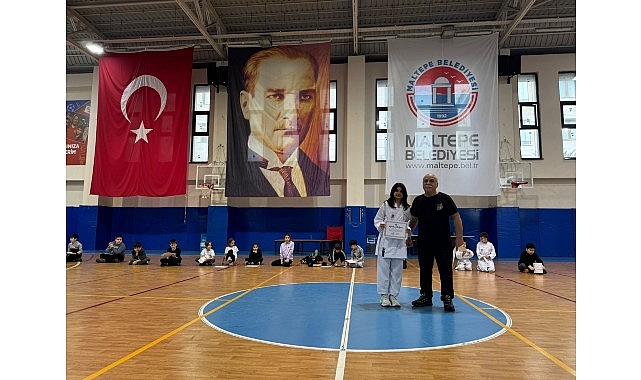 maltepe-belediyesi-karate-kursu-tamamlandi.jpg