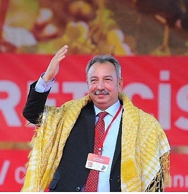 salihlide-ureticiye-tarihi-destek-baskan-mazlum-nurludan-kirsal-mahalle-mujdesi.jpg