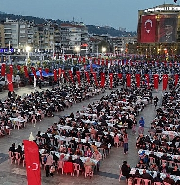 baskan-cercioglu-ramazan-ayi-boyunca-vatandaslari-etkinlikler-ve-iftar-sofralari-ile-bulusturacak.jpg
