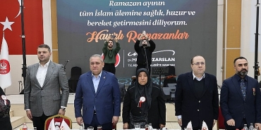 baskan-ozarslan-ramazanin-ilk-iftarini-sehit-aileleri-ve-gazilerle-yapti.jpg