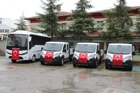 edremit-belediyesi-8-yeni-araci-hizmete-sundu.jpg