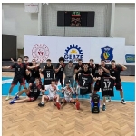 golcuk-belediyesi-voleybolda-tarih-yazdi-ust-uste-3-sampiyonluk.jpg
