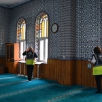 karabaglarda-camilere-ramazan-temizligi.jpg