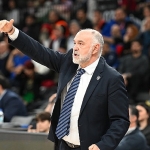 anadolu-efes-asvel-karsisinda-parkede.jpg