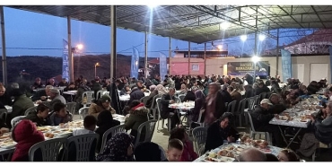 baskan-cercioglu-binlerce-vatandasi-her-gun-iftar-sofralarinda-bulusturuyor.jpg