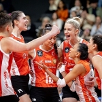 eczacibasi-dynavitin-yari-final-rakibi-fenerbahce-medicana.jpg