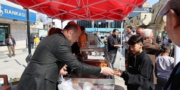 geyve-belediyesinden-muhsin-baskan-hayrina-lokma-hayri.jpg
