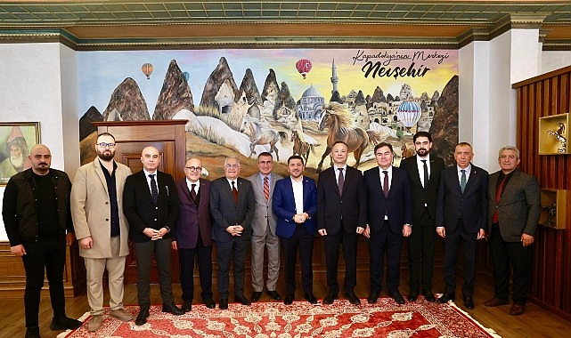 kirgizistan-ankara-buyukelcisi-kazakbayev-belediye-baskani-ariyi-ziyaret-etti.jpg