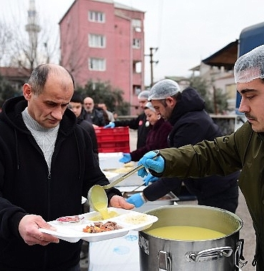 osmangazi-belediyesi-ramazan-bereketini-sirameselere-tasidi.jpg