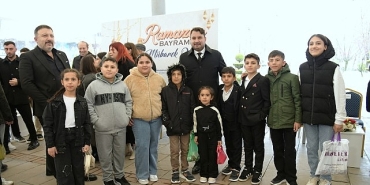 ramazan-bayrami-sevinci-paylasildi.jpg