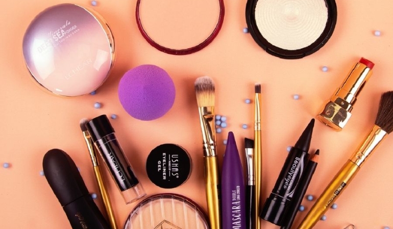 Toptan Kozmetikte Güvenilir Tedarik Rehberi