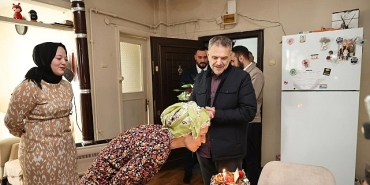 akindan-kanseri-yenen-vatandasa-surpriz.jpg