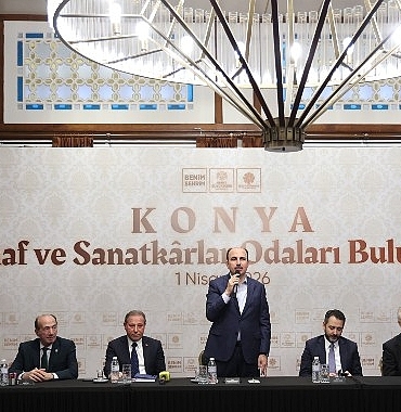 baskan-altay-esnaf-odalarinin-baskanlariyla-istisare-toplantisinda-bulustu.jpg