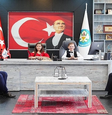 baskanlik-koltugu-bugun-cocuklarin.jpg