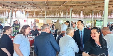 bornova-muhtarlar-akademisinden-anlamli-final.jpg