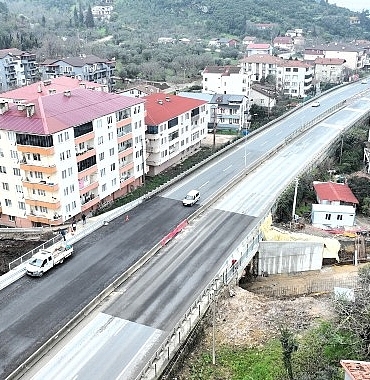 golcuk-ulasli-alt-gecit-projesinde-dur-durak-yok.jpg