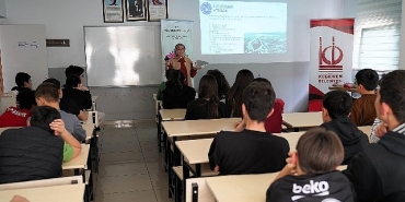 keciorende-ogrencilere-cevre-ve-sifir-atik-egitimi.jpg