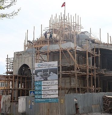 kurucesme-merkez-camii-ortaya-cikiyor.jpg