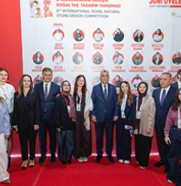 marble-izmir-31-kez-kapilarini-acti.jpg