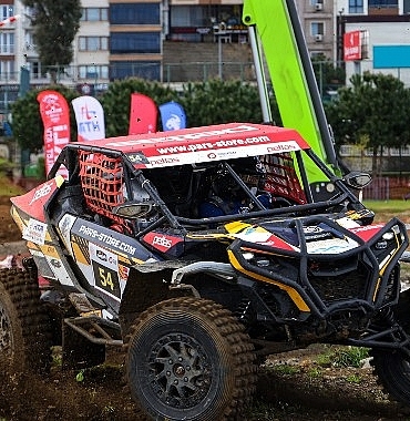 trabzon-offroad-yarisinda-alver-ve-oguz-zirvede.jpg