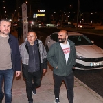 baskan-gorkem-dumanin-gece-mesaisi.jpg