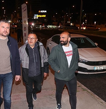 baskan-gorkem-dumanin-gece-mesaisi.jpg