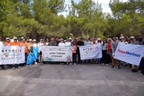 Ayvalık’ta Dünya Temizlik Günü ve Uluslararası Kıyı Temizliği Günü’nde Çevre İçin Sahadaydık