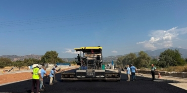 Başkan Çerçioğlu, Aydın’ın Dört Bir Yanında Yol Yapım ve Yenileme Çalışmalarını Sürdürüyor