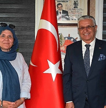 Bir öğretmen, bir öğrenci, yıllara sığmayan vefa