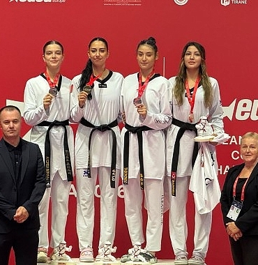 Büyükşehir’in spora desteği madalyalarla taçlanıyor