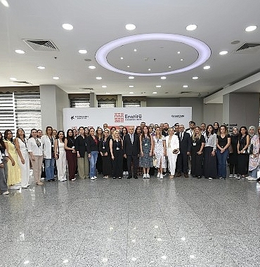 Küçükçekmece Belediyesi yeni eğitim ekosistemi “Enstitü Küçükçekmece”yi tanıttı