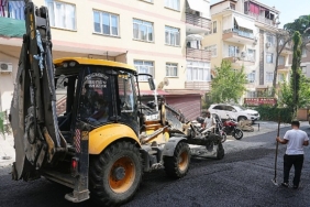 Maltepe’de asfalt yenileme çalışmaları devam ediyor