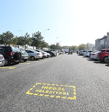 Mobilya Sanayisine Nefes Aldıran Otopark Hizmete Girdi