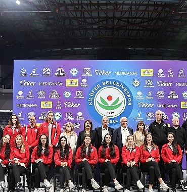 Nilüfer Belediyespor Eker Voleybol Takımı yeni sezona hazır
