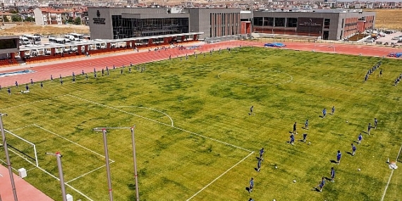 Sporcu Seçme ve Yetiştirme Merkezi misafirlerini ağırlamaya devam ediyor