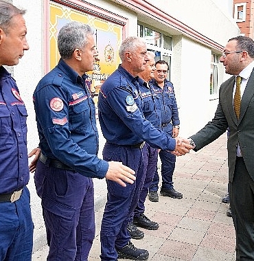 Üsküdar Belediye Başkan Vekili Gültekin’den İtfaiyecilere: “Minnet Duymamız Gereken Kahramanlarsınız”