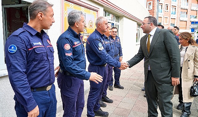Üsküdar Belediye Başkan Vekili Gültekin’den İtfaiyecilere: “Minnet Duymamız Gereken Kahramanlarsınız”