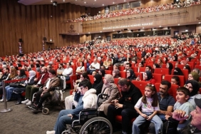 Demirbağ, Kitap Fuarı’nda Gazze’nin direnişine dikkat çekti; “Dördüncü İslam medeniyeti Gazze’den doğuyor”
