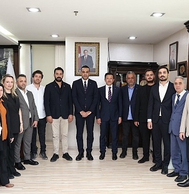 Hamza Dağ’dan Başkan Yıldız’a Hayırlı Olsun Ziyareti