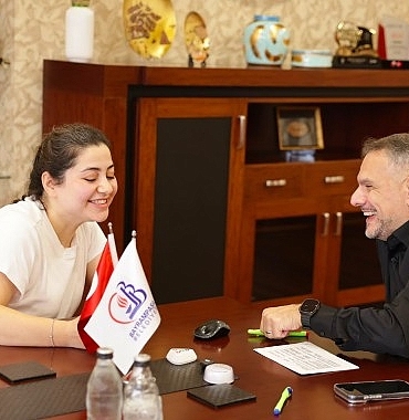 İbrahim Akın: Kapımız da gönlümüz de komşularımıza sonuna kadar açık