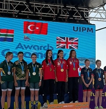 Osmangazi’nin Sporcuları Dünyanın Zirvesinde