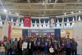 Pist Bisikleti Kupası’nın Genç Yıldızları Konya Velodromu’nda Pedal Çevirdi